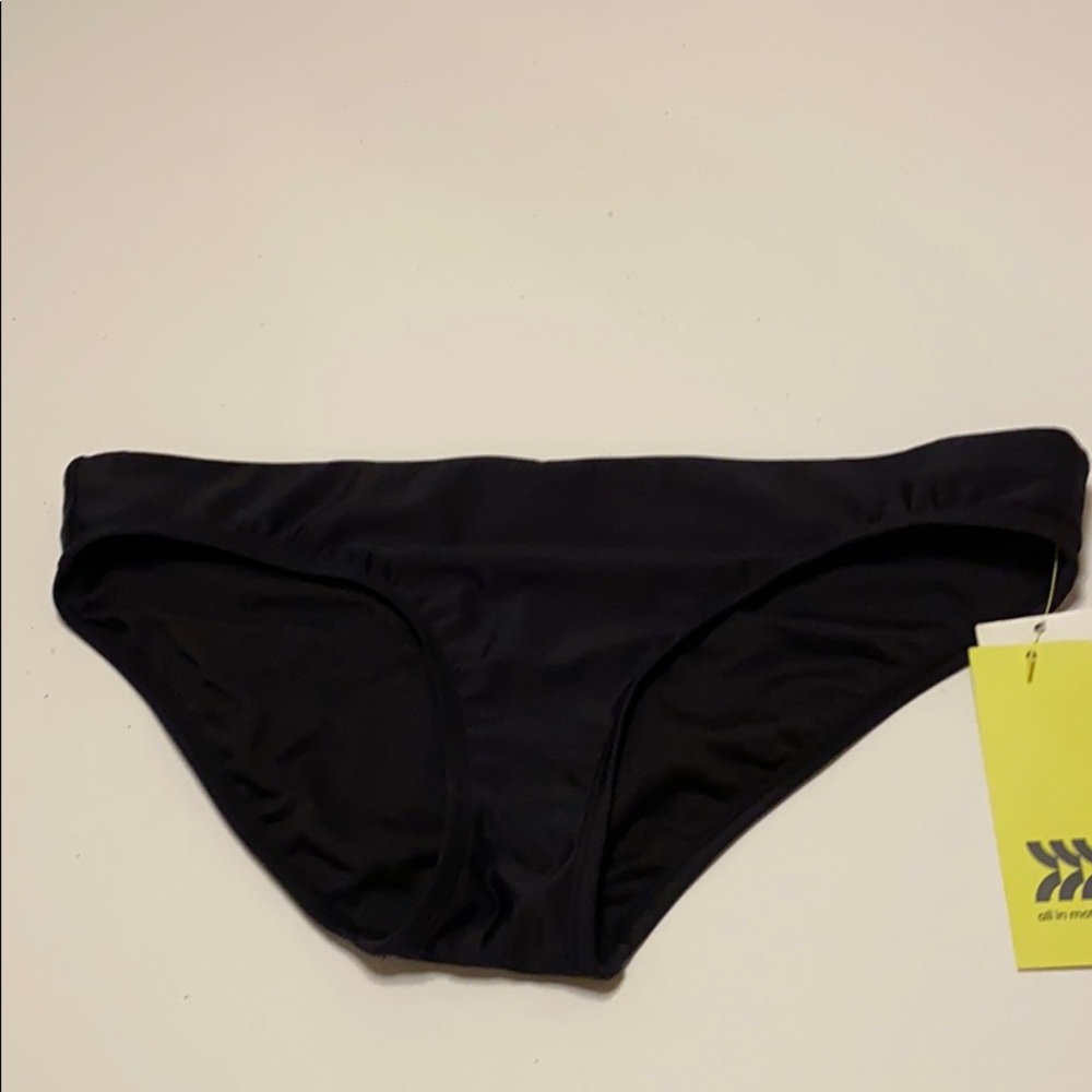 Black women’s bikini bottoms size small